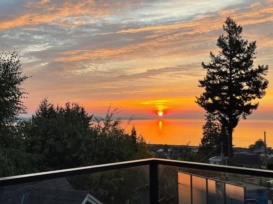 Sunrise Escape - Close To The Beach! Victoria Dış mekan fotoğraf